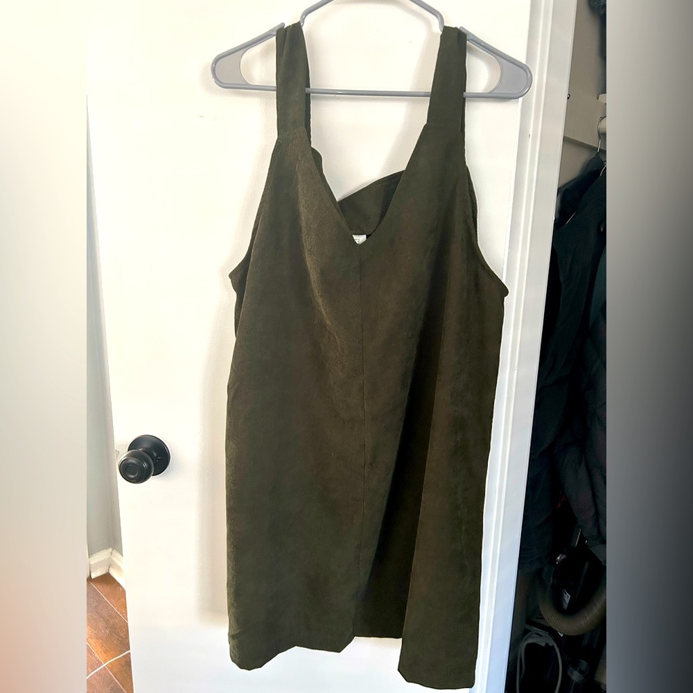green XL dress, never worn